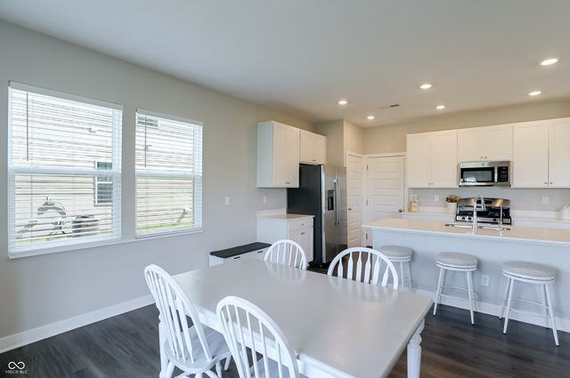 15871 Winnower Drive, Noblesville, IN 46060