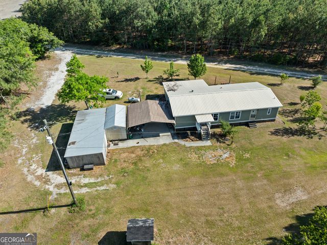 40 Azalea Drive, Hazlehurst, GA 31539