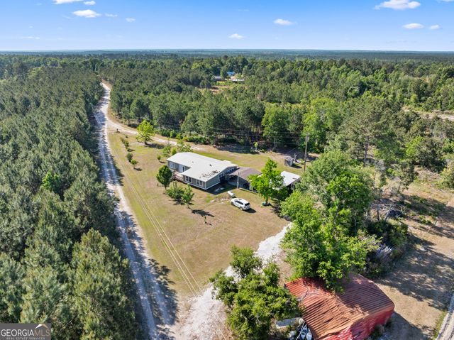 40 Azalea Drive, Hazlehurst, GA 31539
