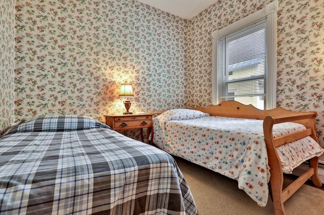 49 Pleasant Street, Ludlow, VT 05149