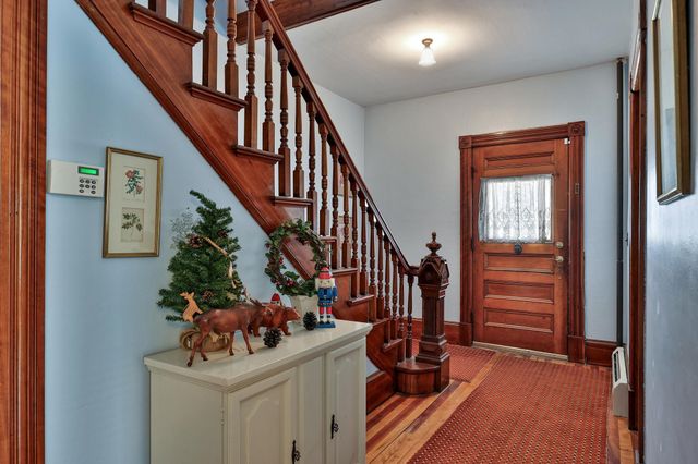 49 Pleasant Street, Ludlow, VT 05149