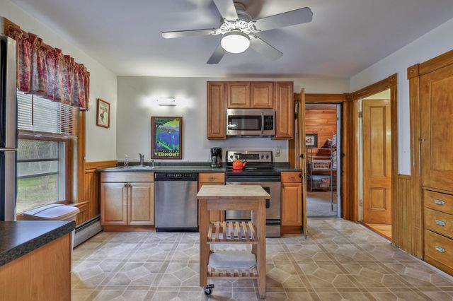 49 Pleasant Street, Ludlow, VT 05149