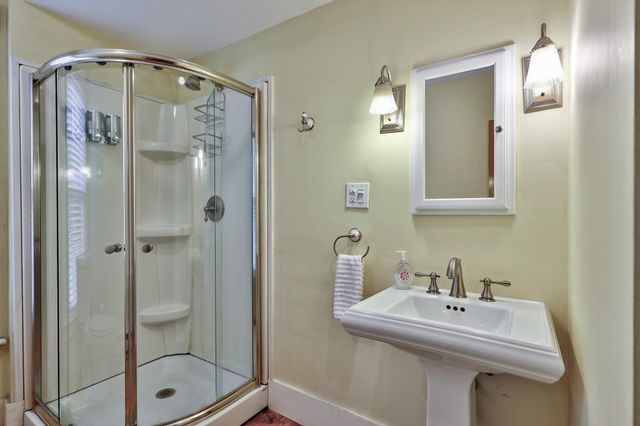 49 Pleasant Street, Ludlow, VT 05149