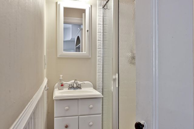 49 Pleasant Street, Ludlow, VT 05149