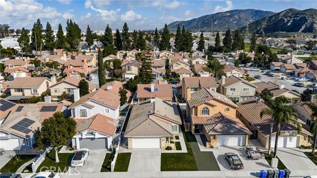 11355 Larchwood, Fontana, CA 92337