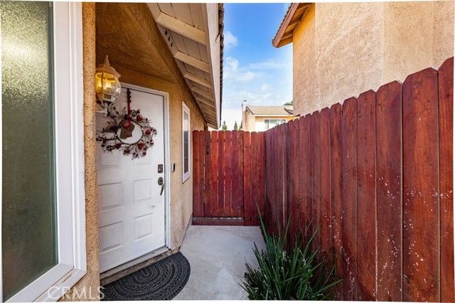 11355 Larchwood, Fontana, CA 92337