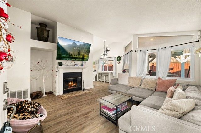 11355 Larchwood, Fontana, CA 92337