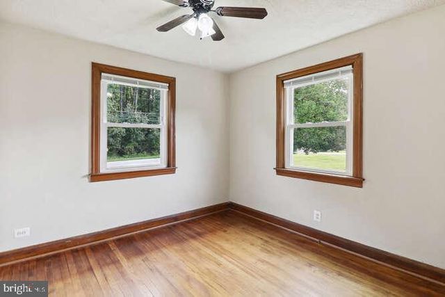 7611 SPARROWS POINT, Sparrows Point, MD 21219