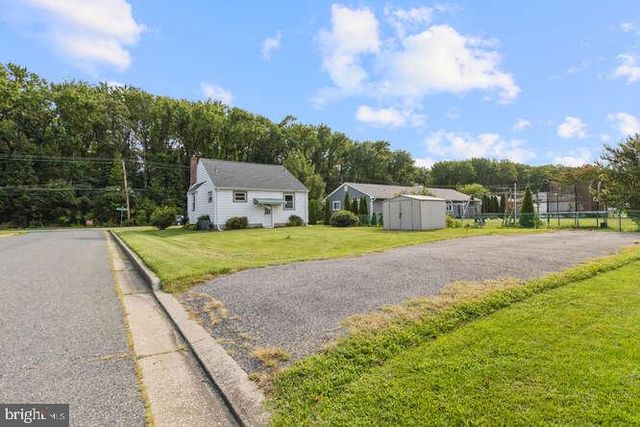 7611 SPARROWS POINT, Sparrows Point, MD 21219