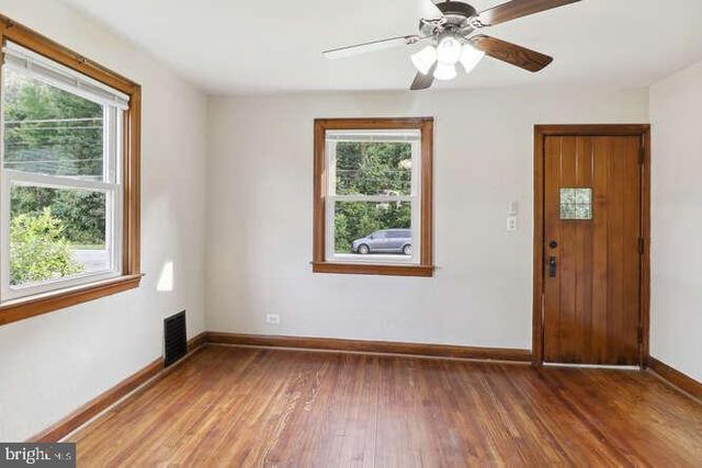 7611 SPARROWS POINT, Sparrows Point, MD 21219