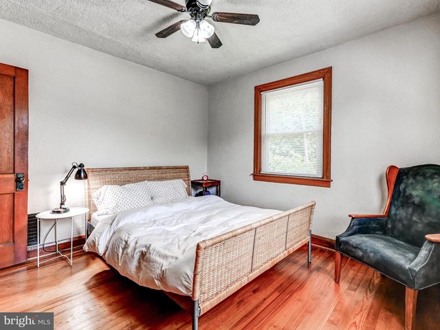 7611 SPARROWS POINT, Sparrows Point, MD 21219