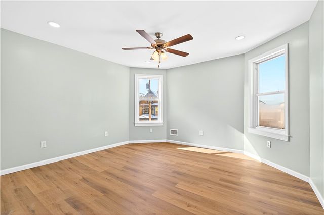 600 E 14th Ave, Munhall, PA 15120