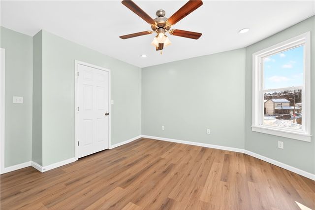 600 E 14th Ave, Munhall, PA 15120