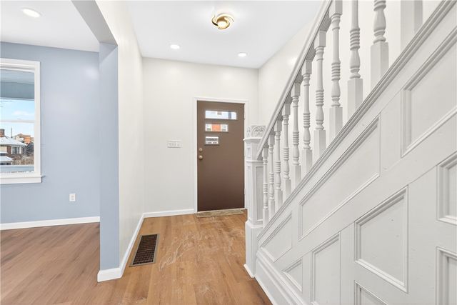 600 E 14th Ave, Munhall, PA 15120