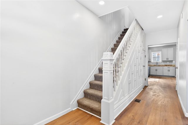 600 E 14th Ave, Munhall, PA 15120