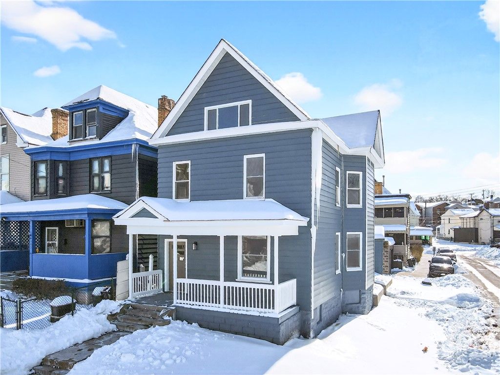 600 E 14th Ave, Munhall, PA 15120