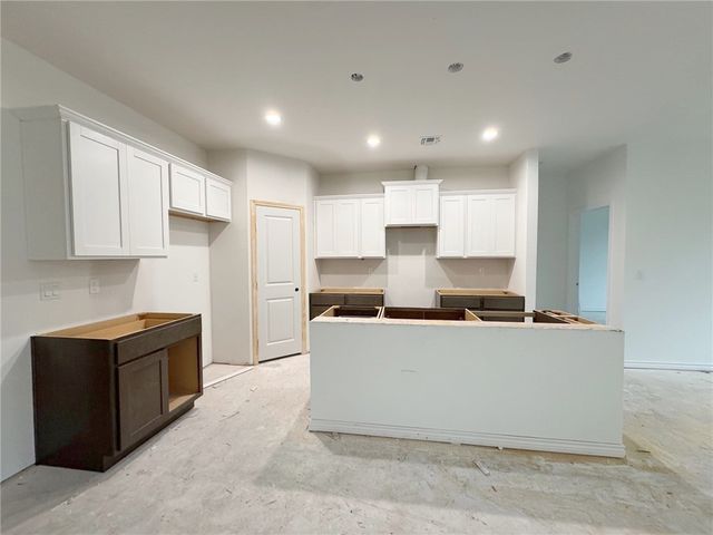 2670 Lady Andrea, Corpus Christi, TX 78415