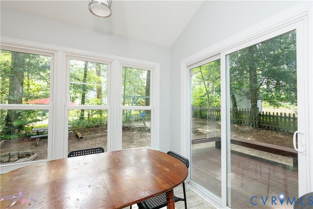 25 Natural Bridge Ct, Chesterfield, VA 23236