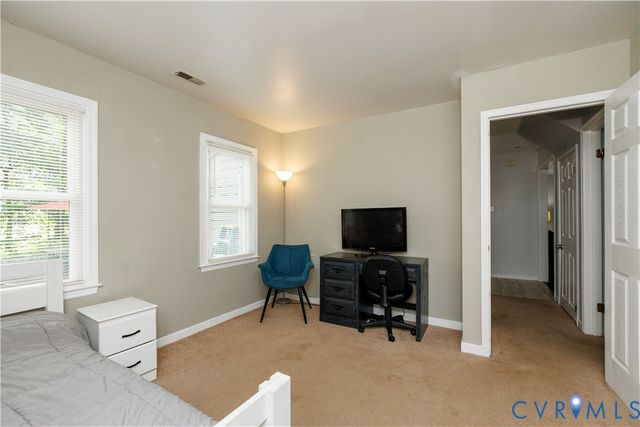 25 Natural Bridge Ct, Chesterfield, VA 23236