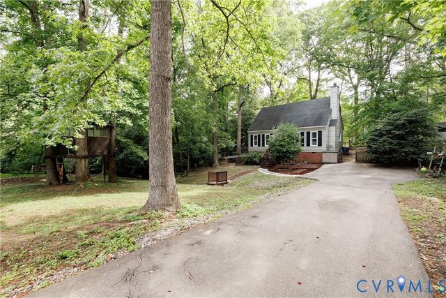 25 Natural Bridge Ct, Chesterfield, VA 23236