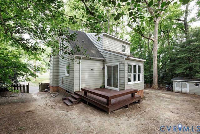 25 Natural Bridge Ct, Chesterfield, VA 23236