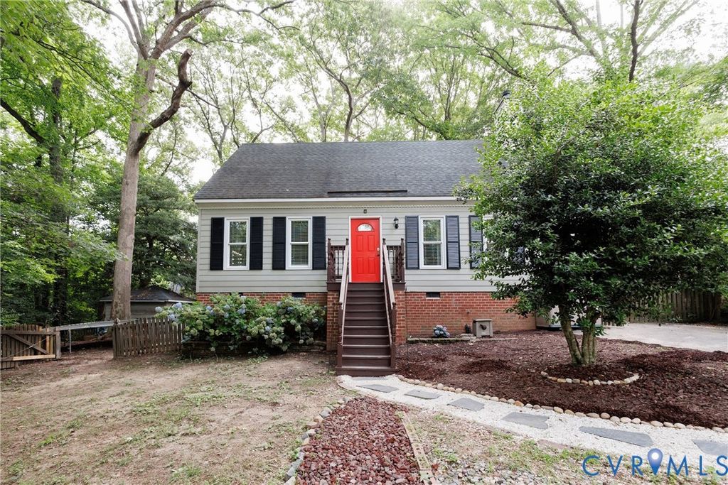 25 Natural Bridge Ct, Chesterfield, VA 23236