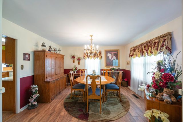 738 N Broad St, Lexington, TN 38351