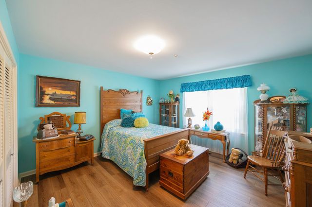 738 N Broad St, Lexington, TN 38351