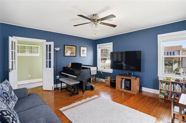 77 Majestic Avenue, Warwick, RI 02888