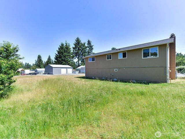 1501 154th Street E, Tacoma, WA 98445