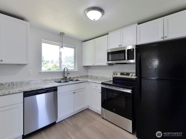 1501 154th Street E, Tacoma, WA 98445