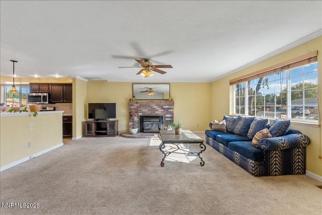 320 E Gault Way, Sparks, NV 89431