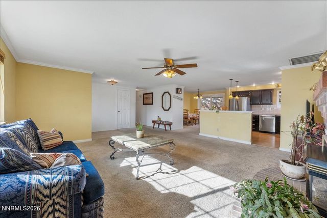 320 E Gault Way, Sparks, NV 89431