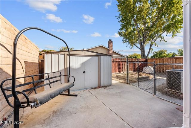 320 E Gault Way, Sparks, NV 89431