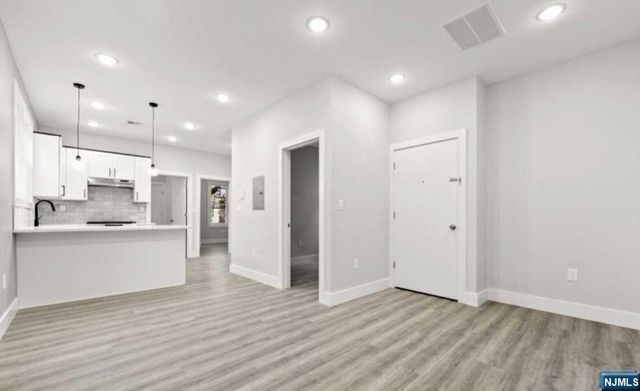 47 Aldine Street 1, Newark, NJ 07112