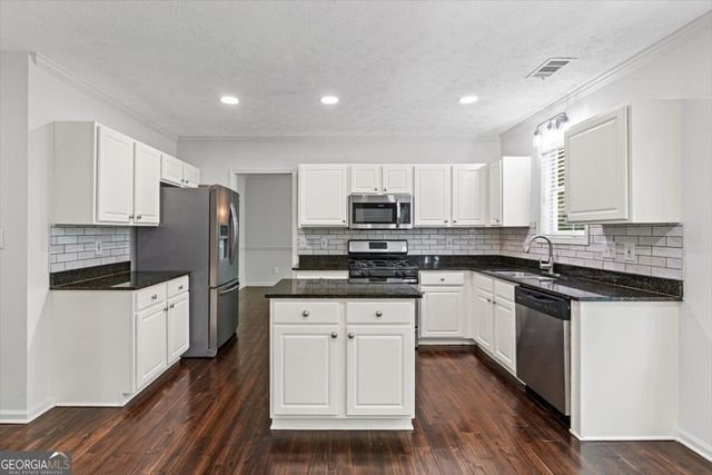 3360 Pierce Arrow Circle, Suwanee, GA 30024