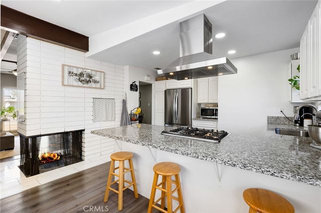 1454 W J, Ontario, CA 91762