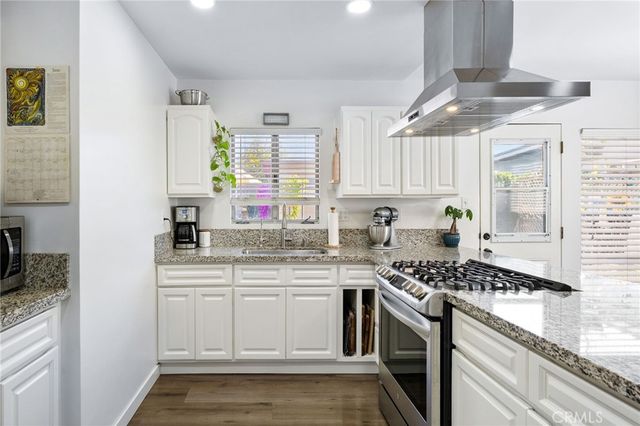 1454 W J, Ontario, CA 91762