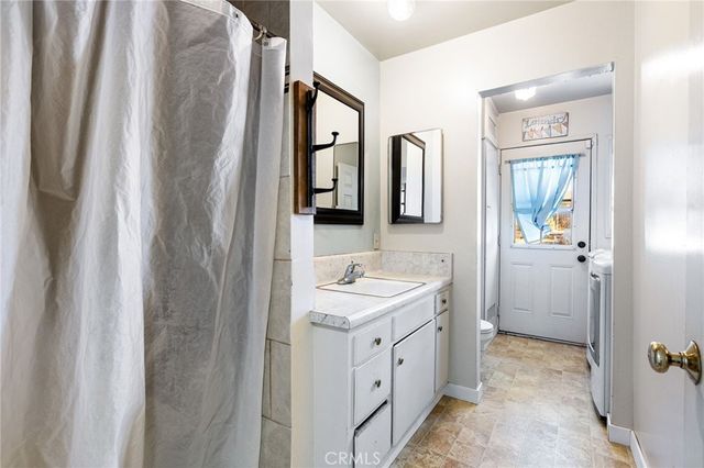 1454 W J, Ontario, CA 91762