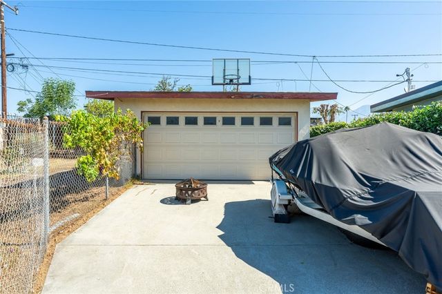 1454 W J, Ontario, CA 91762