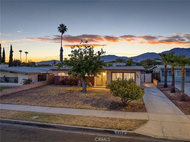 1454 W J, Ontario, CA 91762