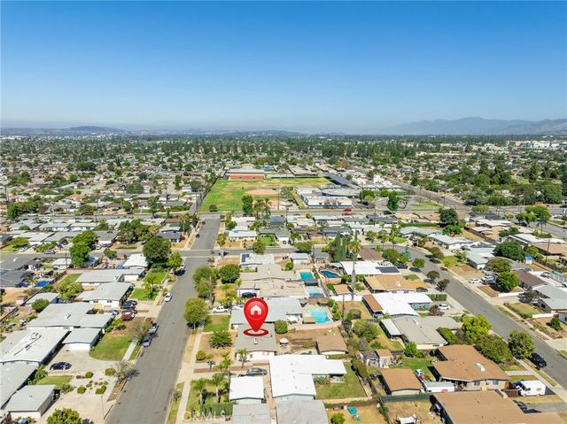 1454 W J, Ontario, CA 91762