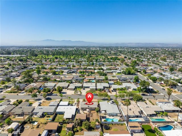 1454 W J, Ontario, CA 91762