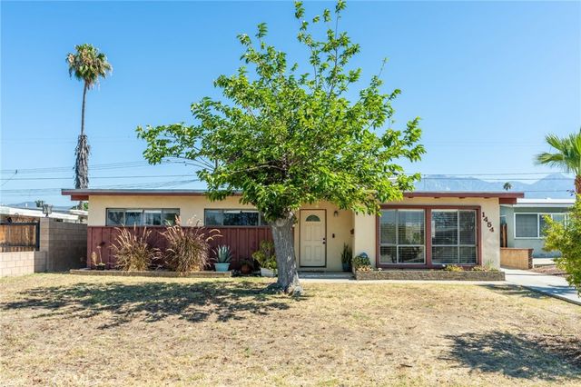 1454 W J, Ontario, CA 91762
