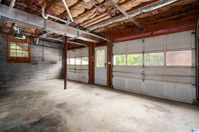 6040 WOODVALE ROAD, Helena, AL 35080