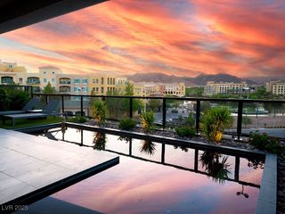 38 Promenade Isle Lane, Henderson, NV 89011