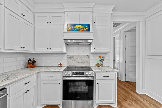 173 R Thompson Rd., Lumberton, MS 39455