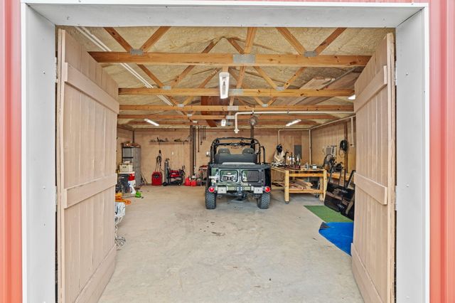 173 R Thompson Rd., Lumberton, MS 39455