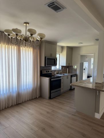 2648 Washington Street, Hollywood, FL 33020