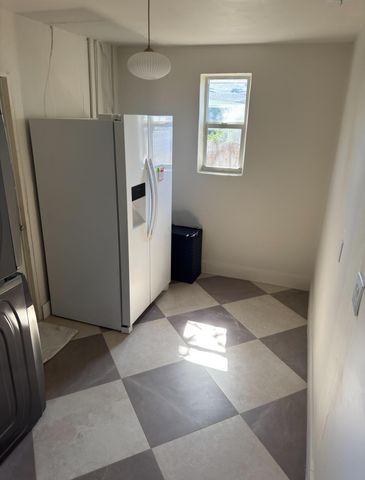 2648 Washington Street, Hollywood, FL 33020